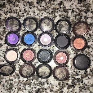 Set of 10 MAC makeup eye shadows
