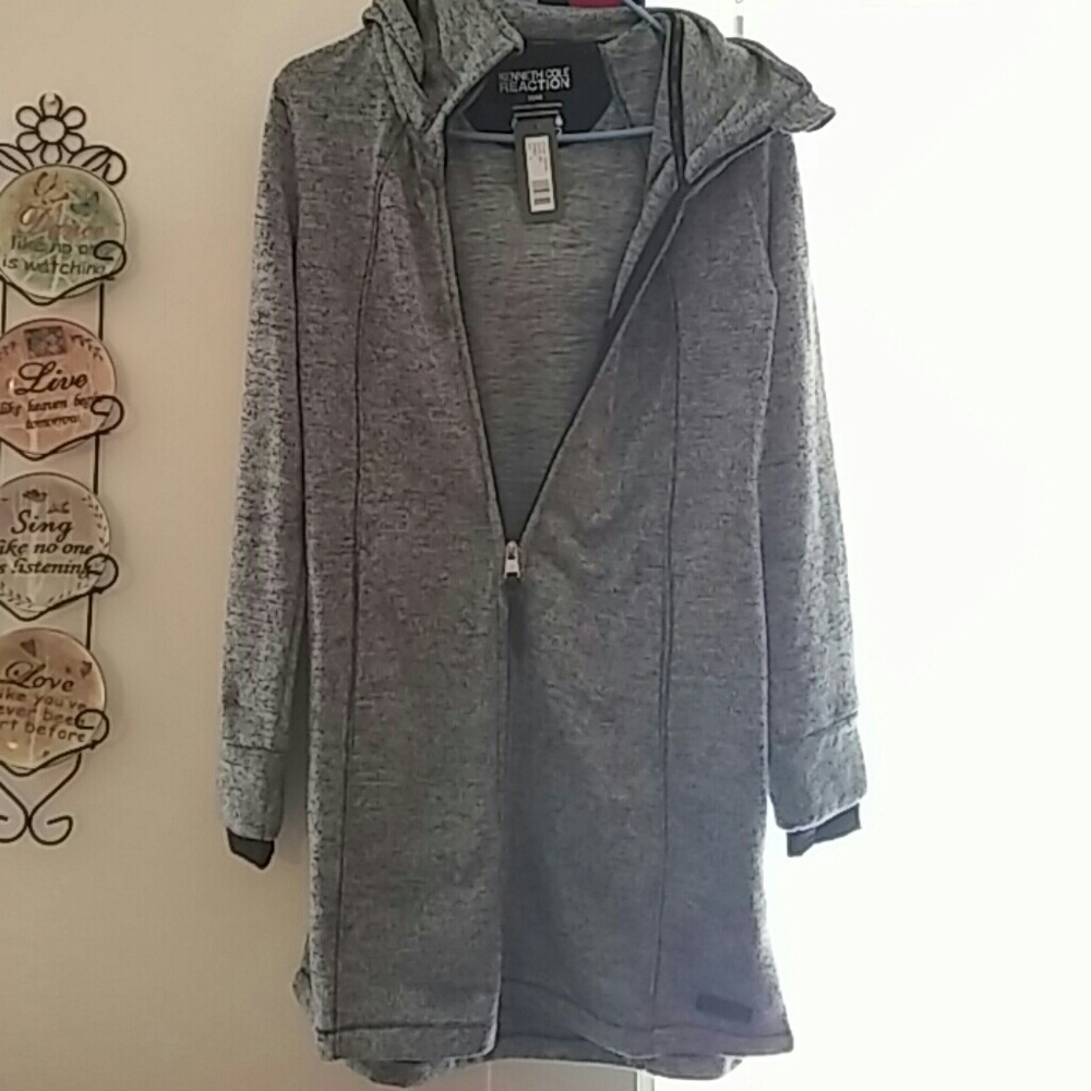 Kenneth Cole Sweatshirt