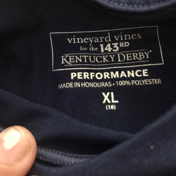 Vineyard vines 2017 Kentucky derby shirt - Picture 2 of 4