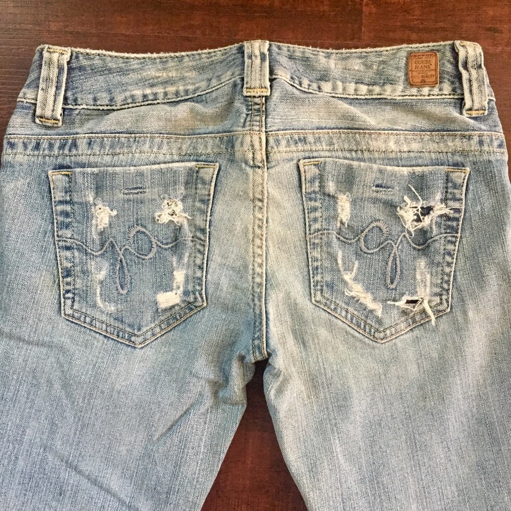 Women's Guess jeans distressed sz 24