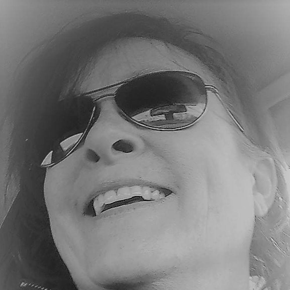 Meet your Posher, Julie
