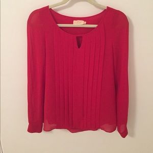 Red blouse-lined