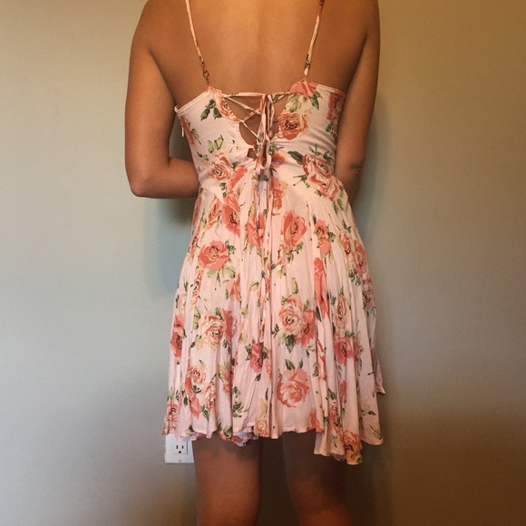 Pink floral dress - Picture 2 of 2