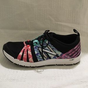 New Balance Shoes - Like New Women's New Balance wx811fm size 9 New Balance Shoes - Like New Women's New Balance wx811fm size 9