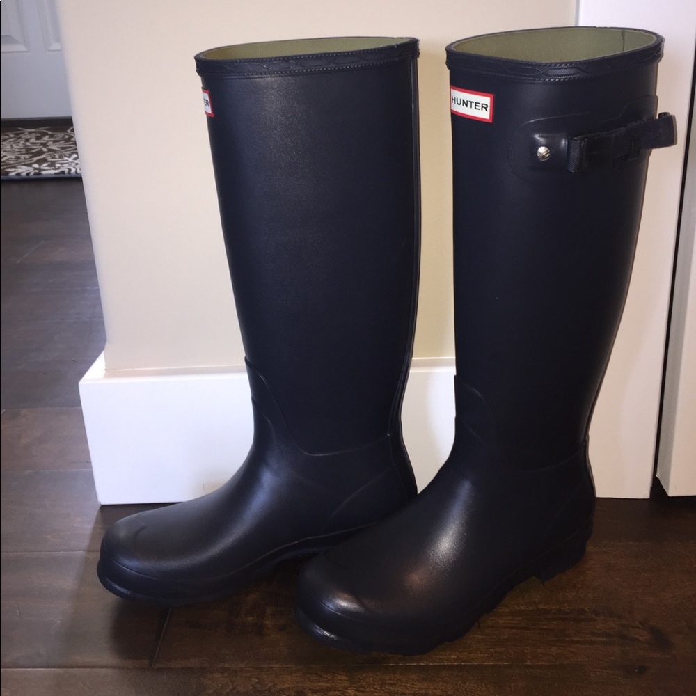 NIB Navy Dark Blue Hunter Boots Norris Field
