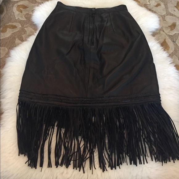 Leather + Fringe vintage western leather skirt🔥🌵 - Picture 3 of 8