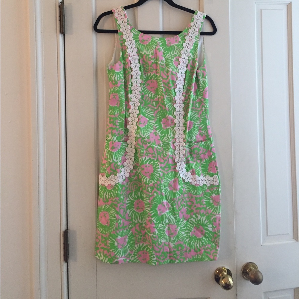 Lilly Pulitzer shift dress