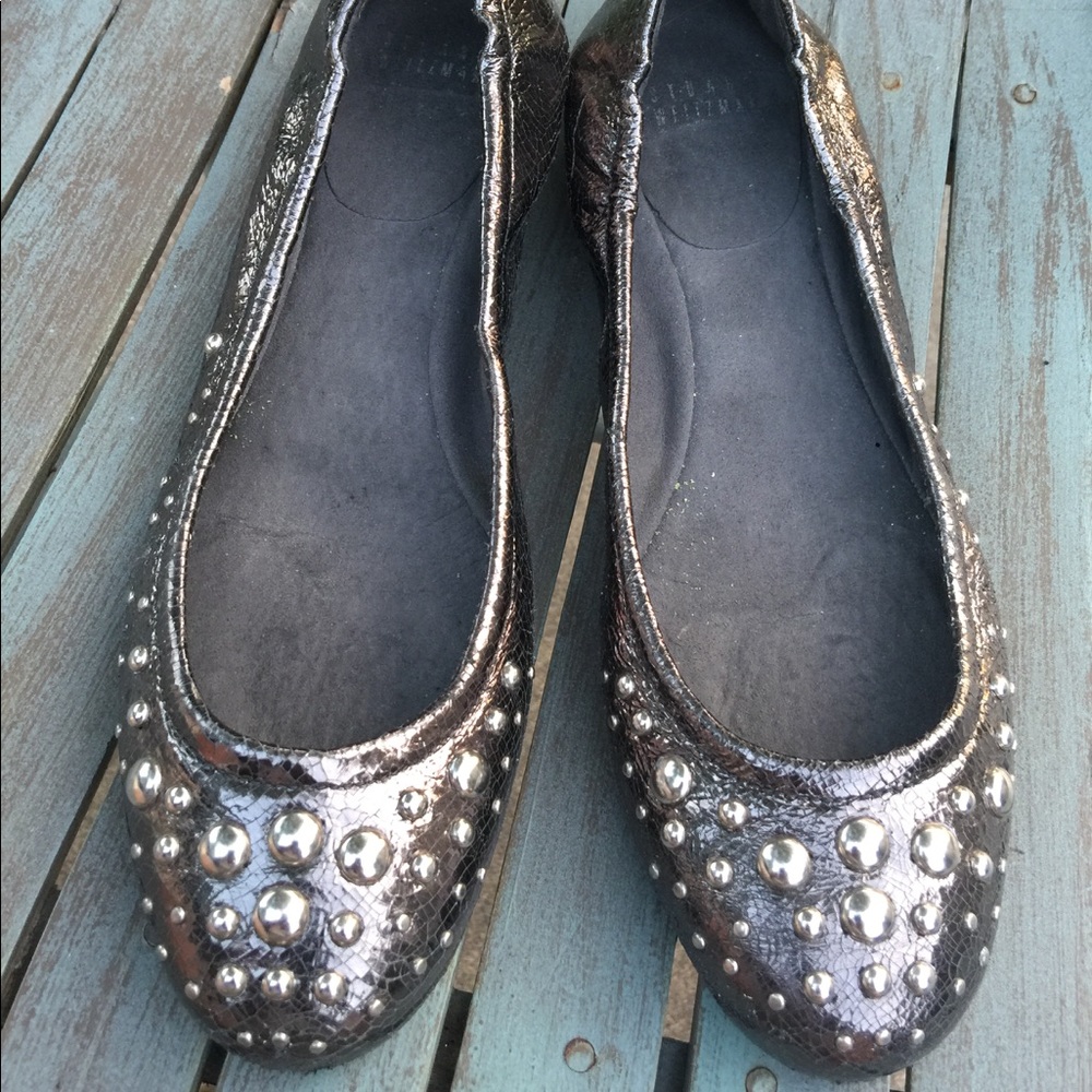 Stuart Weitzman Pewter Silver Studded Flats 8.5M