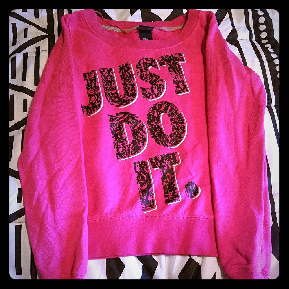 *SOLD* Nike Sweatshirt M