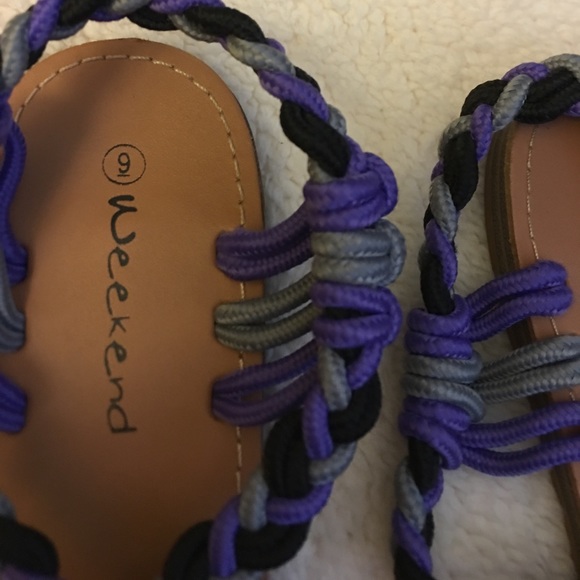 Sandals - Picture 2 of 2