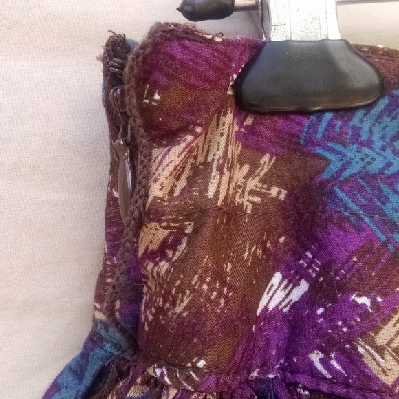 Candie's Feather Pattern Ruffle Mini Skirt - Picture 5 of 5