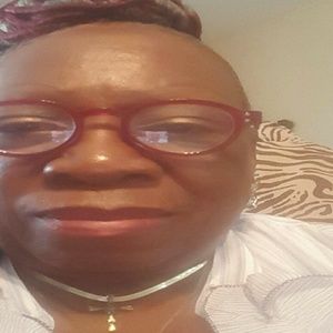 Meet your Posher, Vera