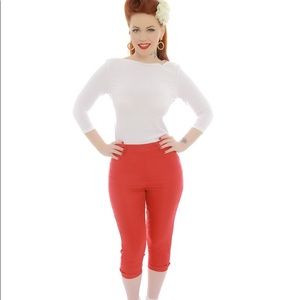 Lindey Bop Kendra Red cropped trousers