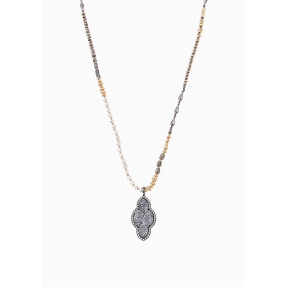 Stella & Dot Relic Pendant Necklace