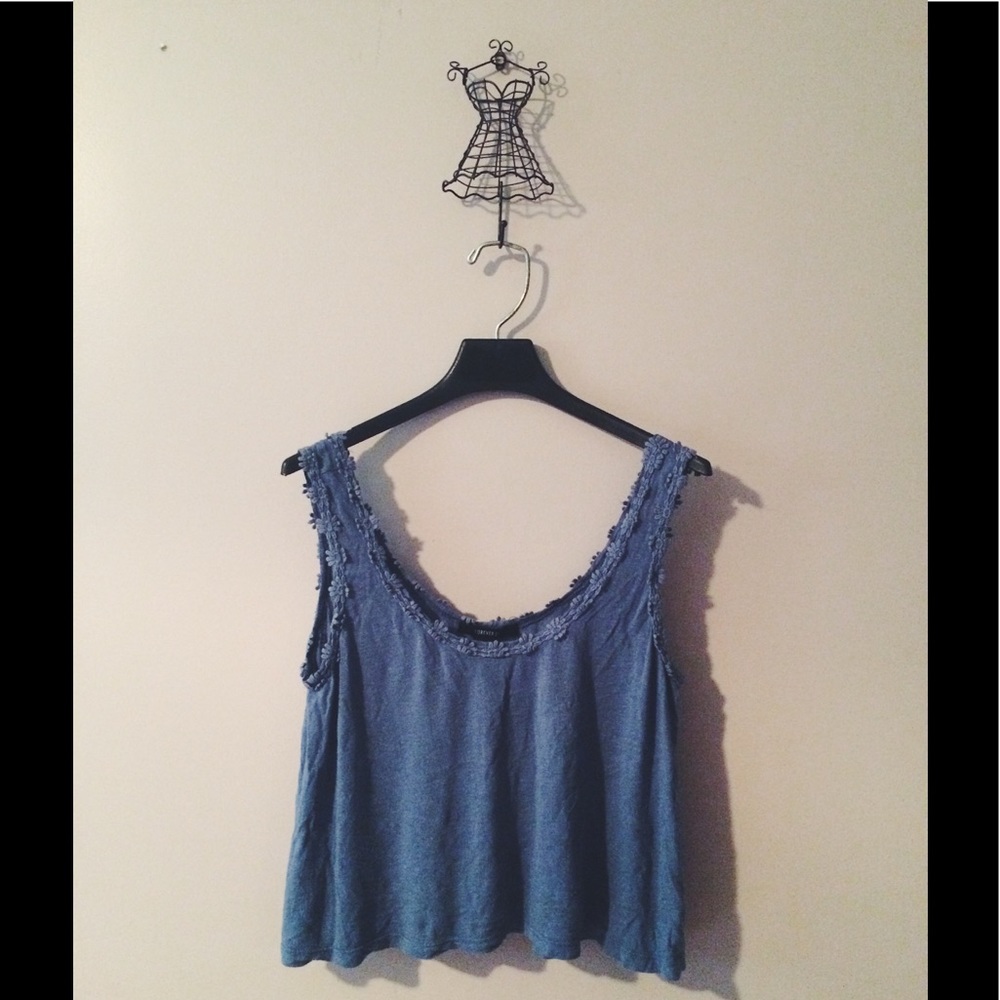 💙⭐️ Floral crop top ⭐️💙