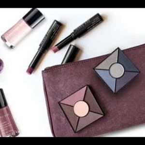 Mary Kay New Eyeshadow, Lipstick, & Body Care Sets
