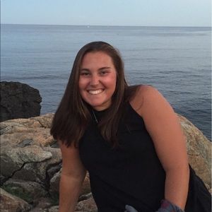 Meet your Posher, Casey