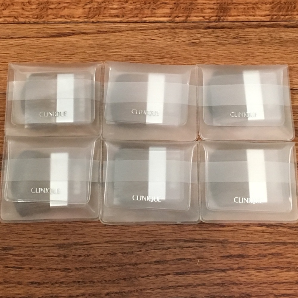 NEVER USED Clinique bronzer brushes