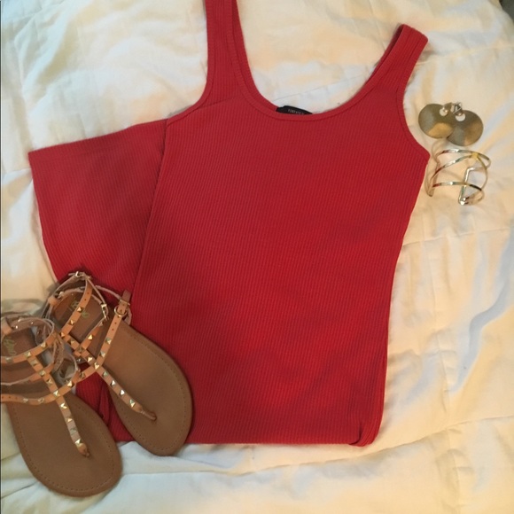 Forever 21 Dresses & Skirts - Forever 21 Orange Tight Fitting Mid Dress