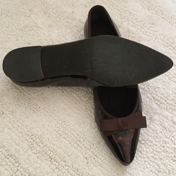 Stuart Weitzman - Picture 4 of 4