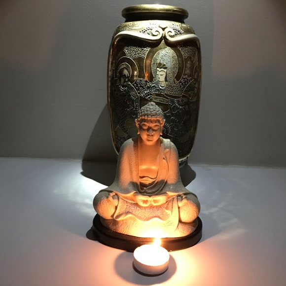 Other - MEDITATING  BUDDAH WITH WOOD BASE