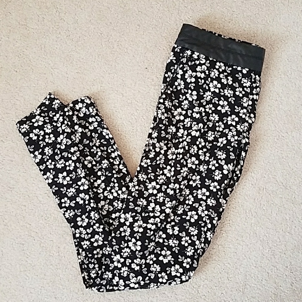 Jessica Simpson pants