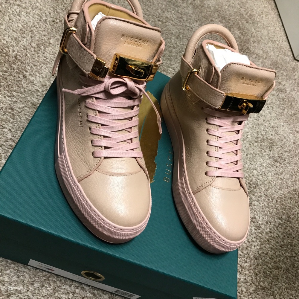 SOLD Buscemi - Picture 2 of 7