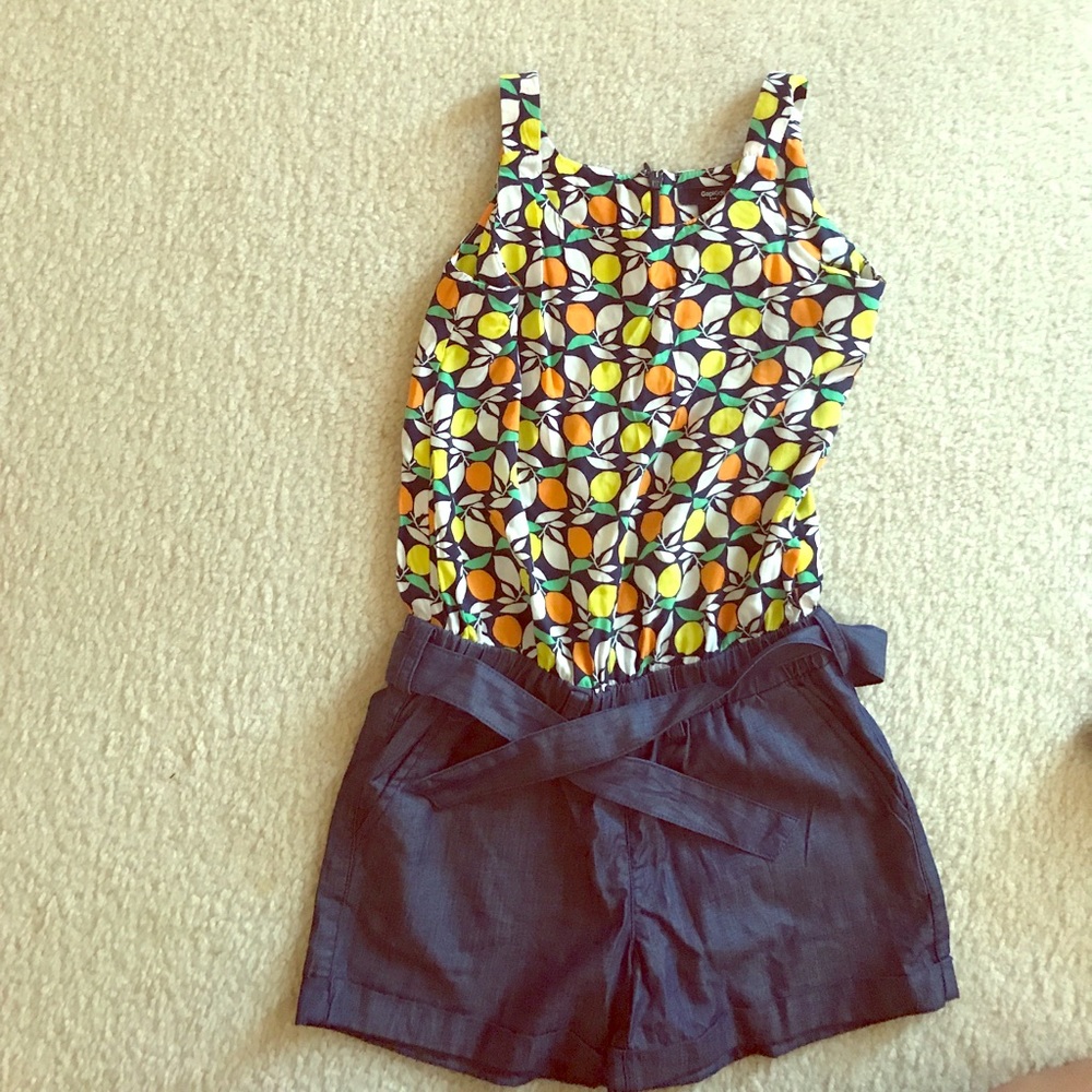Gap kids size m girl romper