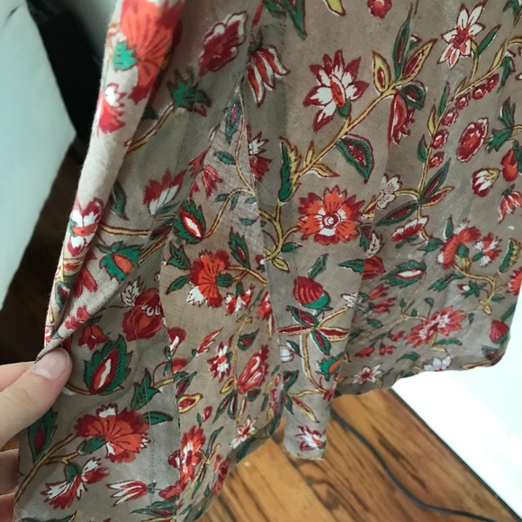 From Paris, France!! Simrane Tunic - Picture 4 of 5