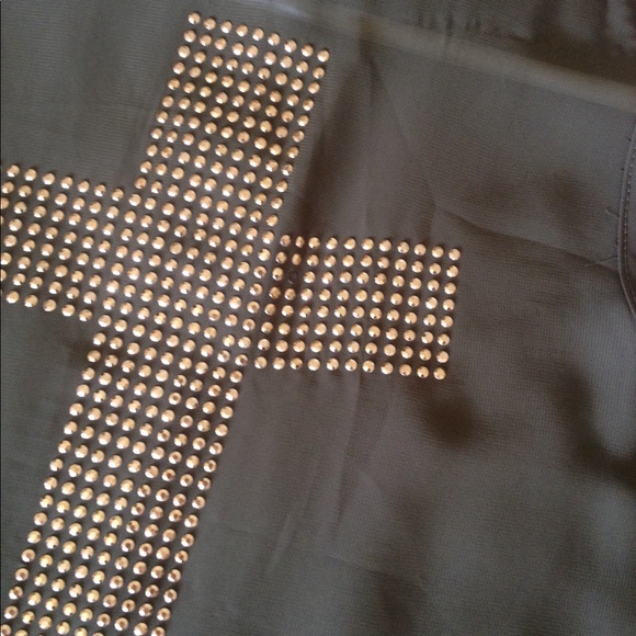 Olive Green Blouse - Picture 3 of 4