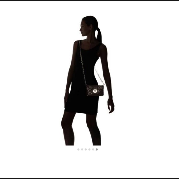 LAMB SKIN Calvin Klein Diamond-Quilted Handbag - Picture 2 of 6