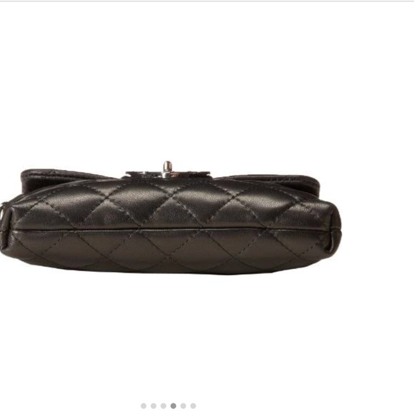 LAMB SKIN Calvin Klein Diamond-Quilted Handbag - Picture 6 of 6