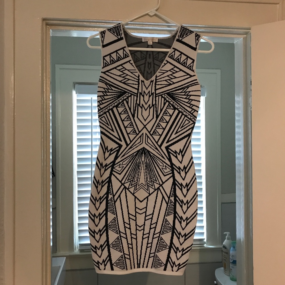 Black and White Abstract Print Dress