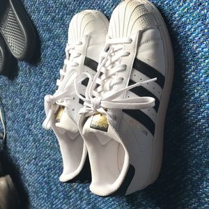Adidas superstar