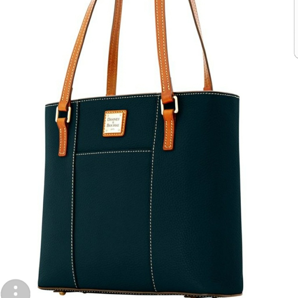 Dooney & Bourke bag👑👑👑