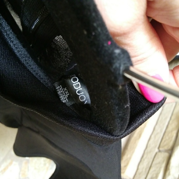 Black mesh top floral embroidered t-shirt top - Picture 3 of 7