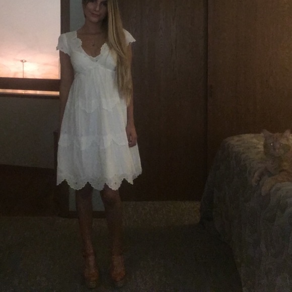 Dress - Picture 2 of 6