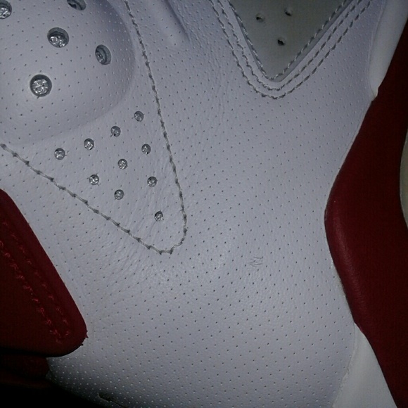 Jordan Retro 6\'s main image 5