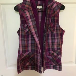 Maurice's vest size M