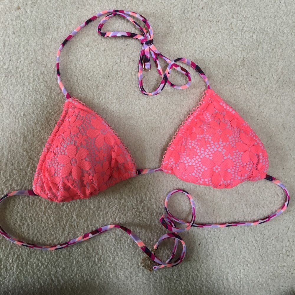 Bikini top
