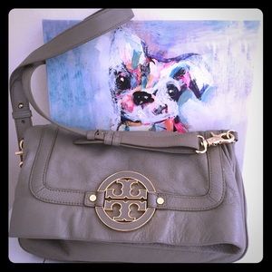 Tory Burch Convertible Shoulder/crossbody.