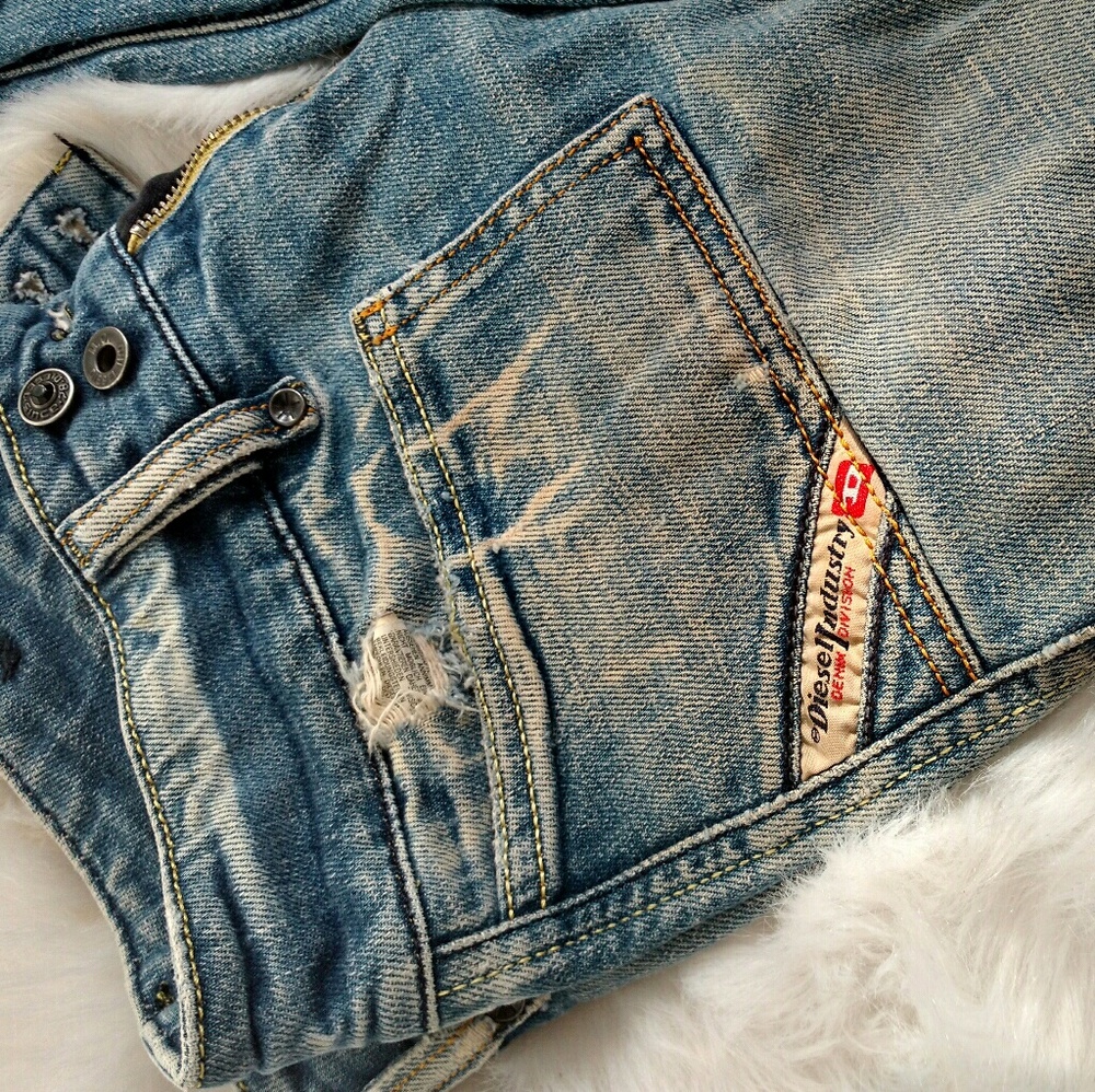 Diesel Size 28 Boot Cut Jeans