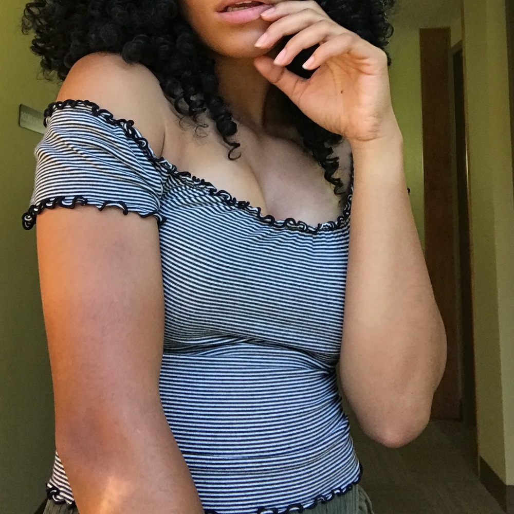 Forever 21 Off the shoulder ruffle crop