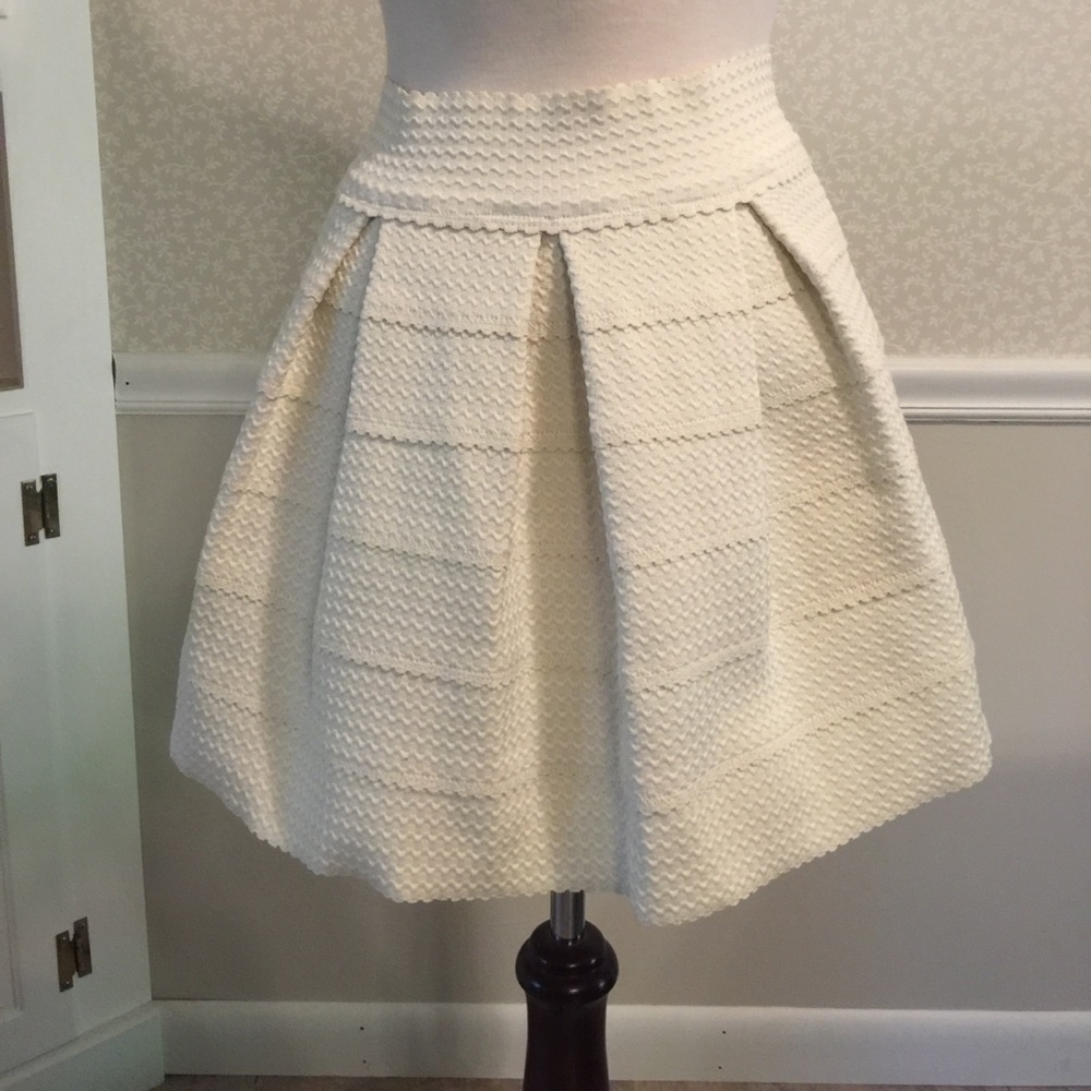 Hot Gal skirt 2