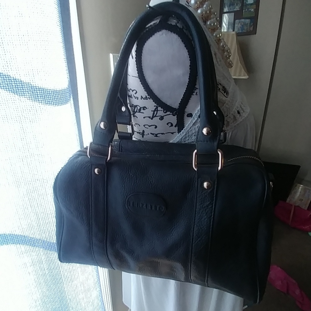 Terzetto Black Handbag