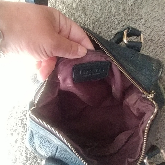 Terzetto Black Handbag - Picture 5 of 5