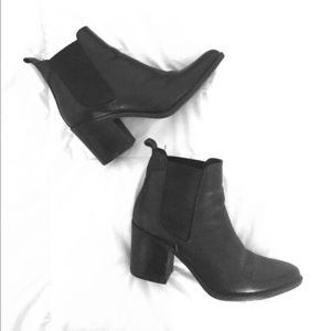 Steve Madden Leather Heeled Ankle Booties