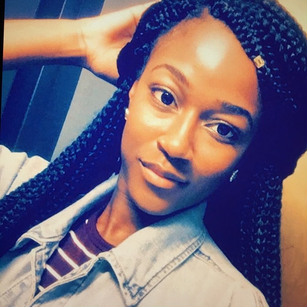 Meet your Posher, Daja