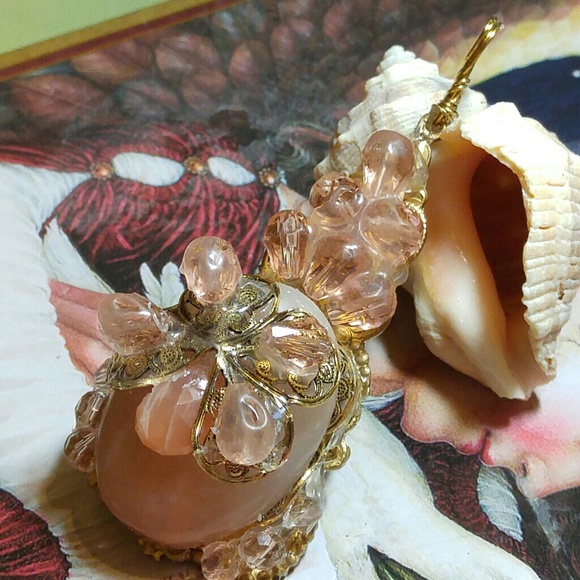 #0051 Artisan Handcrafted Rose Quartz Pendant - Picture 3 of 3