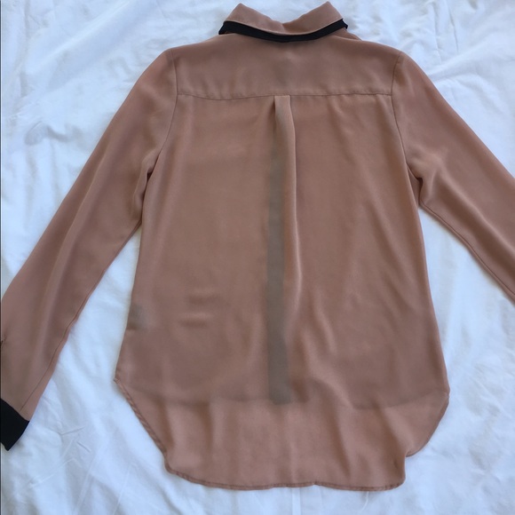 Potter's Pot Button Down Salmon Beige Blouse - Picture 5 of 6